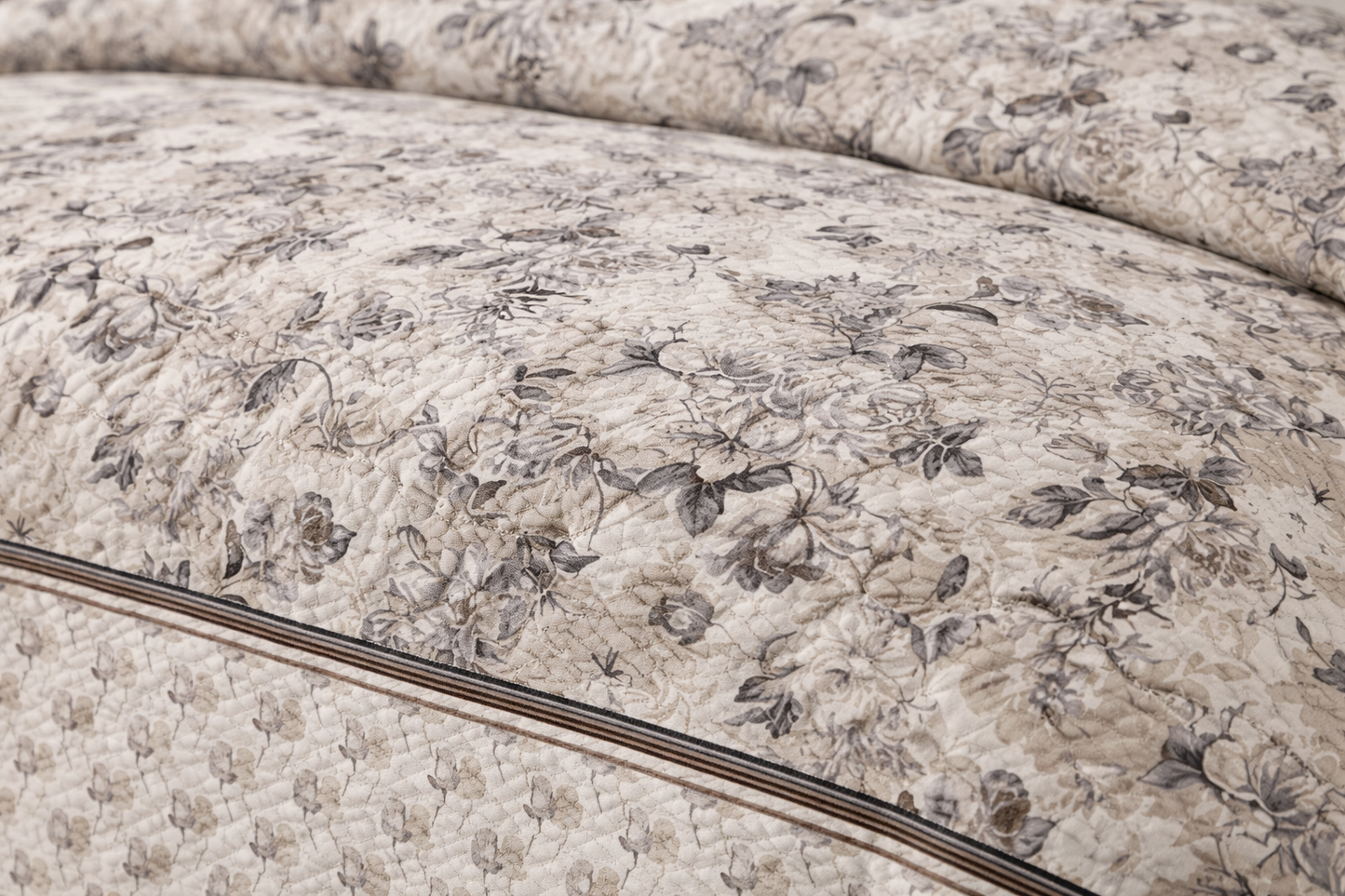 FLORAL PRINTED BEDSPREAD 3PCS