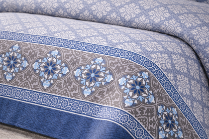 MEDALLION BORDER PRINTED BEDSPREAD 3PCS